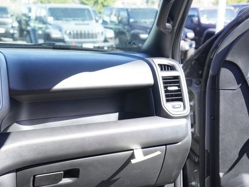 New 2026 RAM 2500 Tradesman AWD/4WD image 28