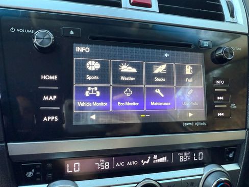 Used 2017 Subaru Legacy 2.5i Limited AWD/4WD image 34