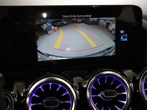 Certified 2023 Mercedes-Benz GLA 250 4MATIC image 21