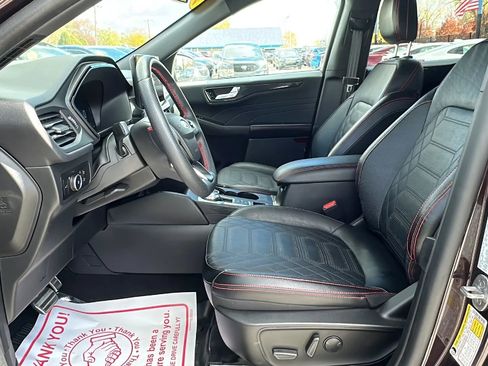 Used 2023 Ford Escape ST-Line Elite w/ Premium Technology Package image 15