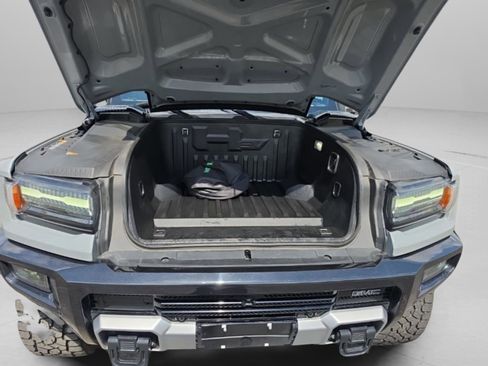 Used 2024 GMC Hummer EV 3X AWD/4WD image 10