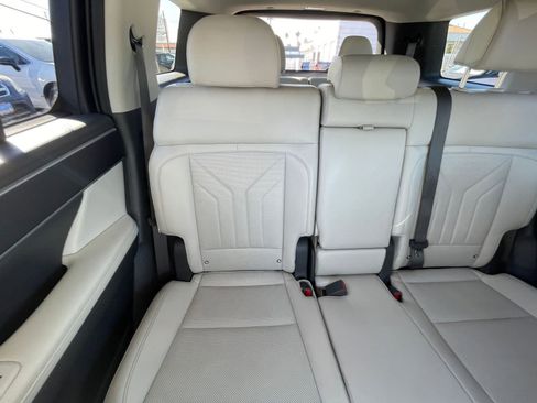 Used 2025 Hyundai Santa Fe SEL image 41