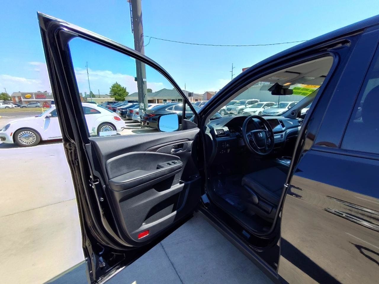 Used 2020 Honda Ridgeline Sport image 15