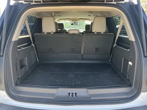 Used 2019 Ford Expedition Max Limited w/ Driver Assistance Package RWD image 25