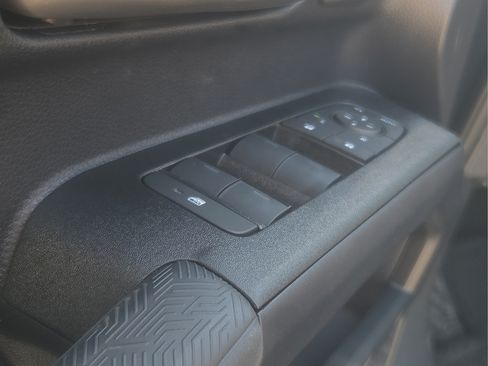 Used 2026 Toyota 4Runner Platinum AWD/4WD image 18