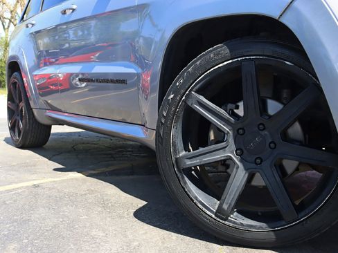Used 2018 Jeep Grand Cherokee High Altitude AWD/4WD image 6