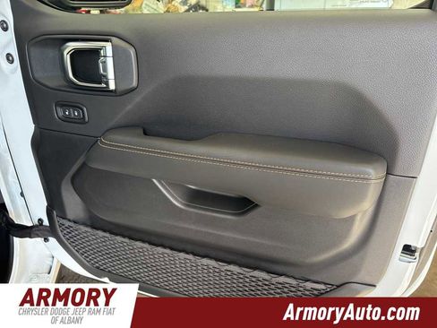 New 2025 Jeep Wrangler Sahara image 32