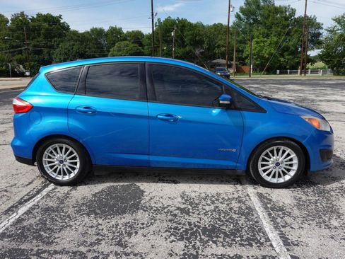 Used 2015 Ford C-MAX SE w/ Equipment Group 202A FWD image 8