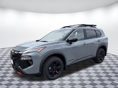 New 2026 Nissan Rogue SV AWD/4WD image 3