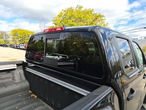 New 2026 Nissan Frontier PRO-4X w/ Pro-4x Convenience Package image 11