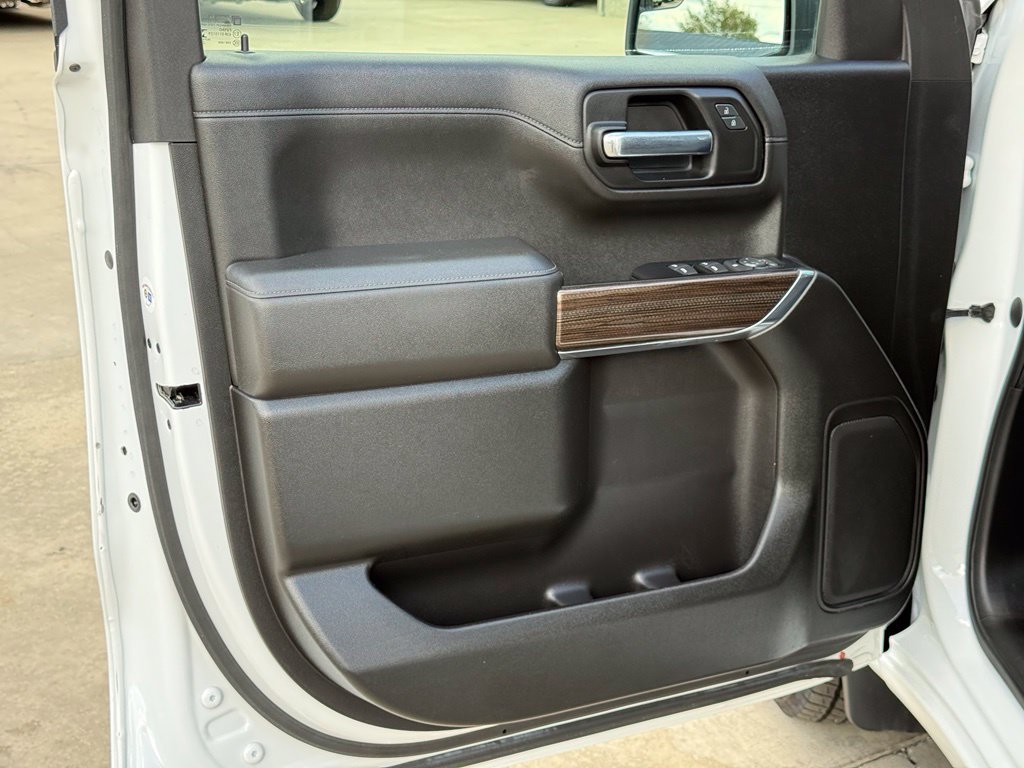 Used 2022 Chevrolet Silverado 1500 LT RWD image 15