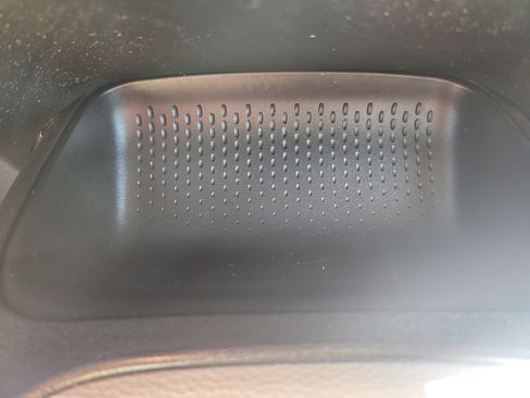 Used 2021 Toyota Corolla SE image 31