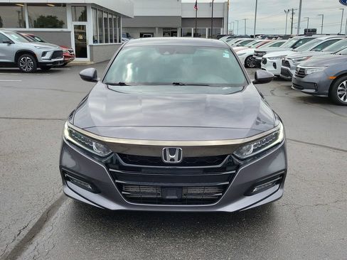 Used 2019 Honda Accord Sport image 2