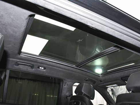 Used 2023 BMW X7 xDrive40i w/ M Sport Package image 56