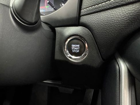 Certified 2025 Toyota RAV4 XLE AWD/4WD image 22