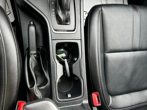 Used 2022 Ford Ranger Lariat w/ Equipment Group 501A High image 25