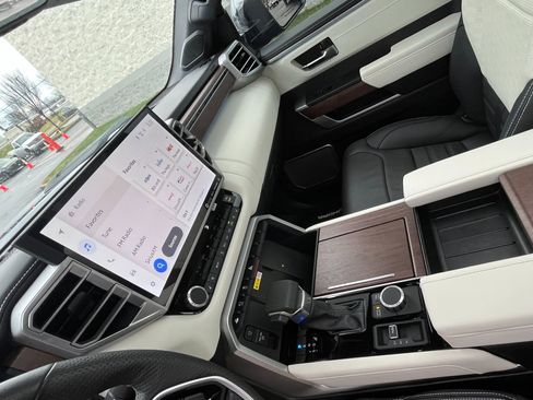 Used 2023 Toyota Tundra Capstone image 16