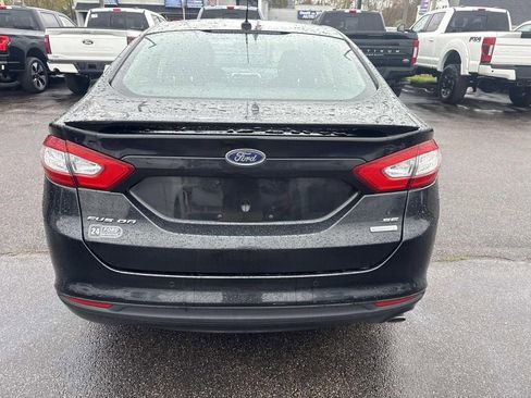 Used 2013 Ford Fusion SE FWD image 4