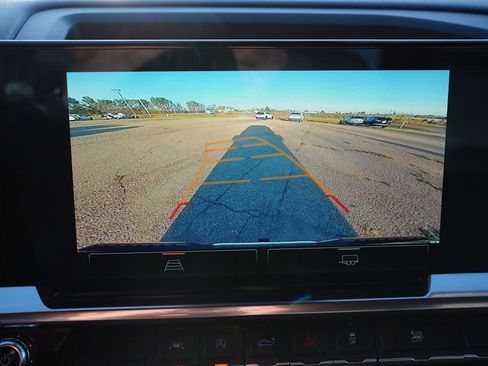 Certified 2024 GMC Sierra 1500 SLT image 33