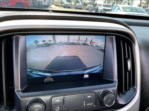 Used 2021 GMC Canyon Elevation w/ Trailering Package image 14