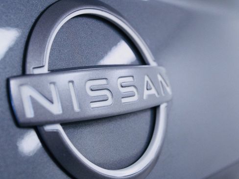 Used 2025 Nissan Altima 2.5 SV image 5