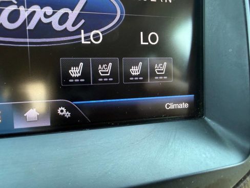Used 2013 Ford F150 Lariat w/ Luxury Equipment Group AWD/4WD image 37