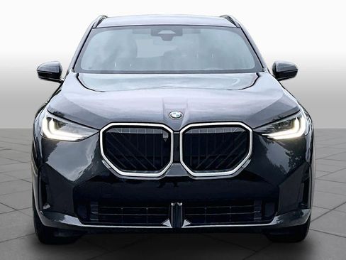 Used 2025 BMW X3 xDrive30i w/ Premium Package AWD/4WD image 3