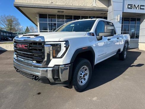 New 2026 GMC Sierra 2500 Pro w/ Max Trailering Package AWD/4WD image 1