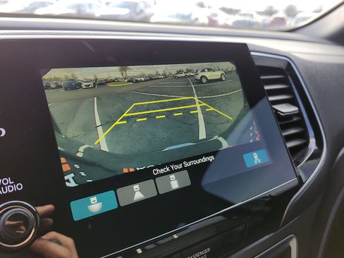 Used 2020 Honda Passport EX-L image 4