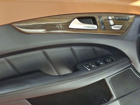 Used 2016 Mercedes-Benz CLS 400 4MATIC image 8
