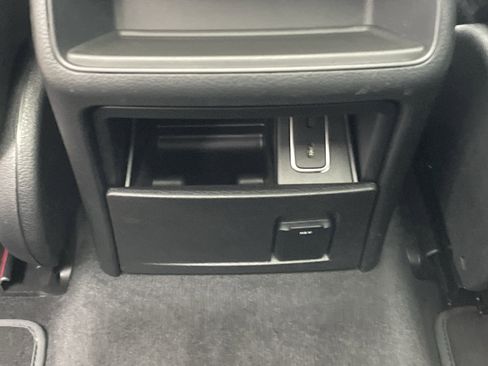 Certified 2022 Mercedes-Benz GLE 450 4MATIC image 40