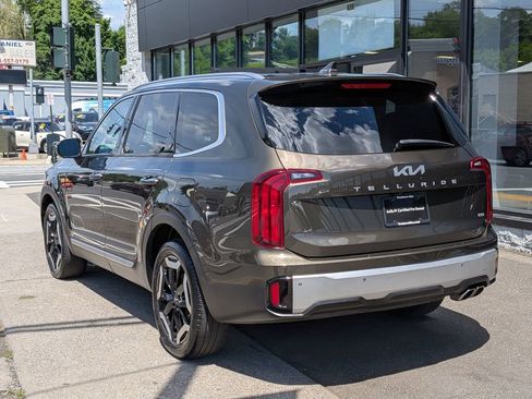 Used 2024 Kia Telluride S w/ S Sunroof Package AWD/4WD image 11