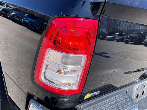 Used 2024 RAM 2500 Tradesman w/ Chrome Appearance Group AWD/4WD image 28