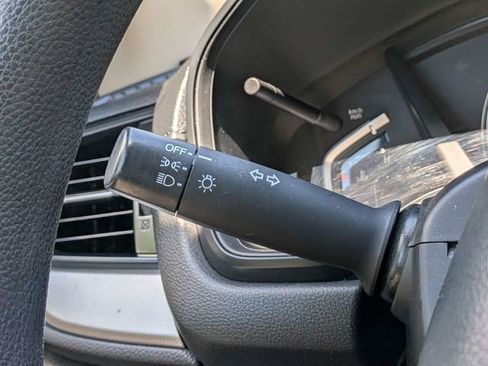 Used 2018 Honda CR-V LX image 26