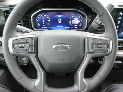 New 2026 Chevrolet Silverado 1500 RST w/ Z71 Off-Road Package AWD/4WD image 25