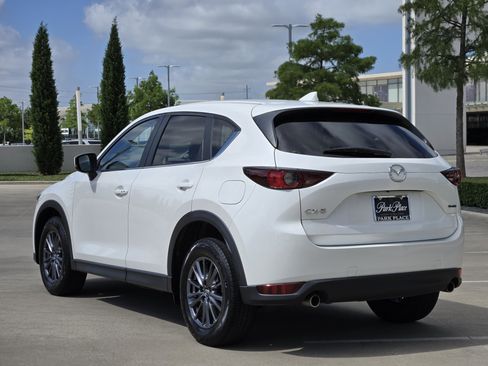 Used 2020 MAZDA CX-5 Touring FWD image 3