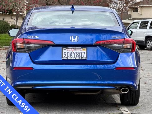 Used 2022 Honda Civic Sport image 5