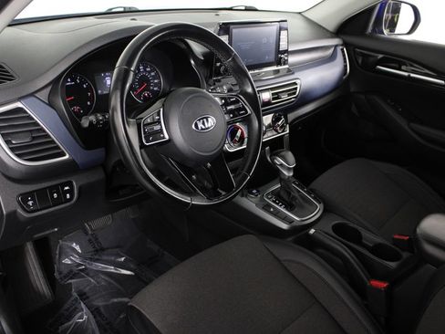 Used 2021 Kia Seltos S AWD/4WD image 18