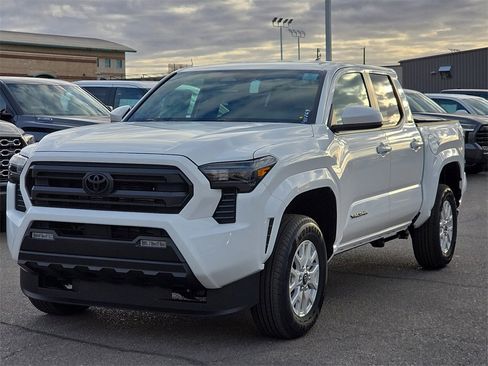 New 2026 Toyota Tacoma SR5 image 1