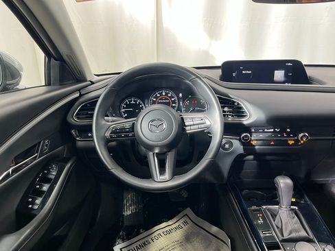 Certified 2025 MAZDA CX-30 AWD 2.5 S w/ Preferred Package image 19