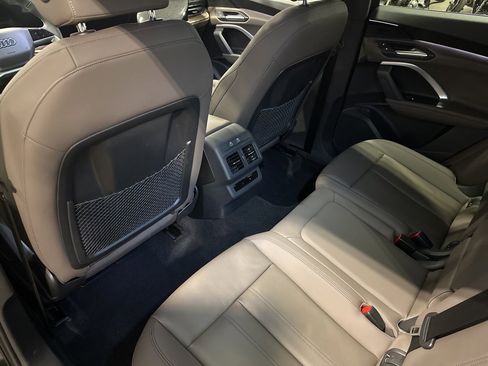 Used 2025 Audi Q5 2.0T Premium w/ Convenience Package image 45