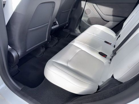 Used 2023 Tesla Model Y Long Range image 20