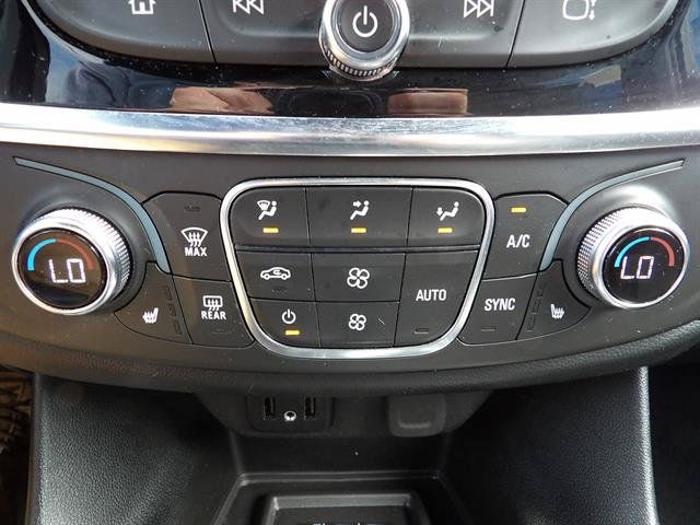 Certified 2023 Chevrolet Traverse LT w/ Rear Camera Mirror Package AWD/4WD image 40