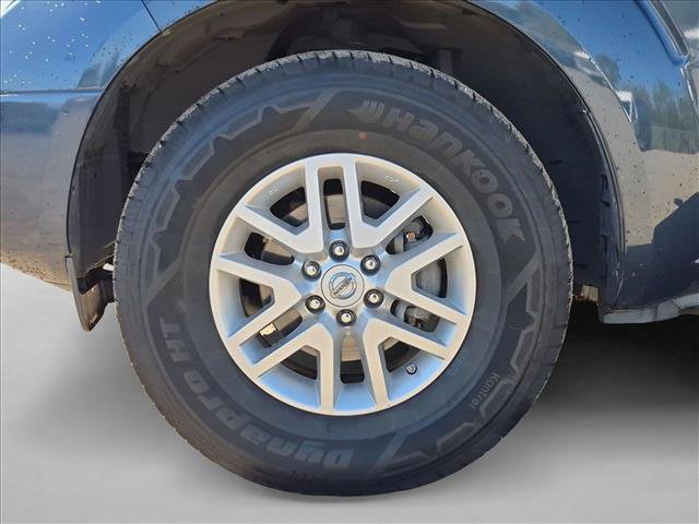 Used 2017 Nissan Frontier SV w/ SV Value Truck Package RWD image 13