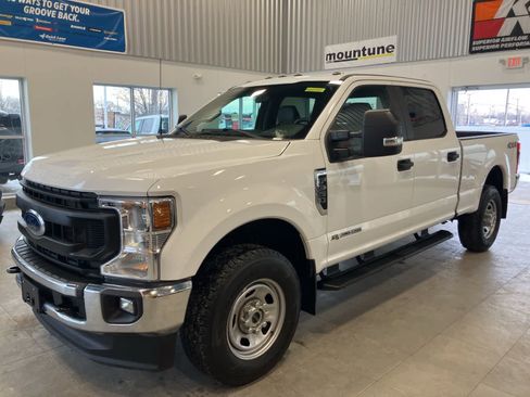 Used 2022 Ford F350 XL w/ Power Equipment Group image 1