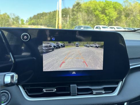 New 2026 Chevrolet Equinox LT FWD image 20