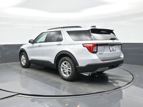 New 2026 Ford Explorer Active image 4