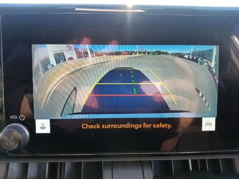 Used 2024 Toyota RAV4 LE image 22