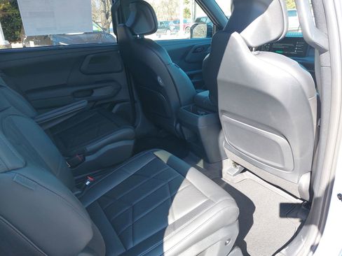 New 2027 Kia Telluride EX X-Line w/ Towing Package AWD/4WD image 12