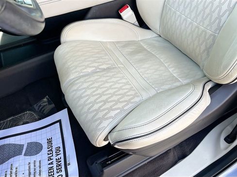 Used 2023 Lincoln Navigator Black Label AWD/4WD image 19